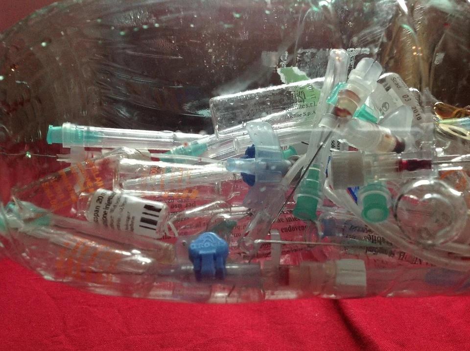 Sharps bag A bag containing used syringes